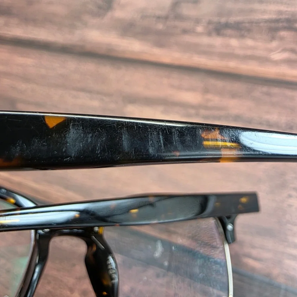 Warby Parker noticeable scratching